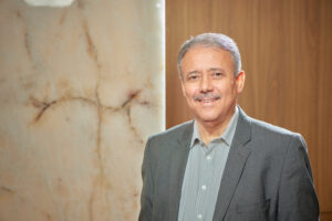 Eduardo Menezes